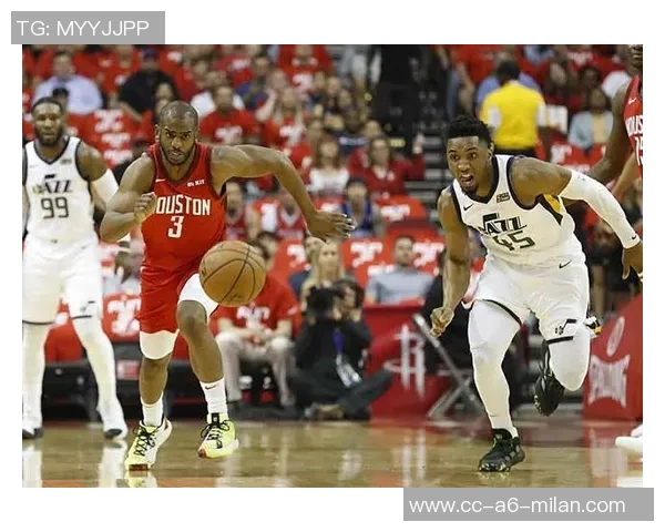 多诺万米切尔半场表现低迷9投仅3中三分球命中率不佳仅得9分4助 多诺万米切尔半场表现低迷9投仅3中三分球命中率不佳仅得9分4助