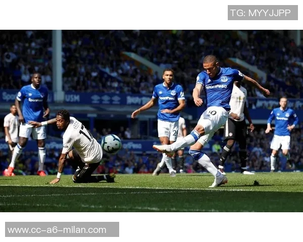 埃弗顿中场谈比赛表现及霍尔离场对球队的影响